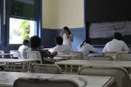 Quieren saber cuántas escuelas tienen ventiladores