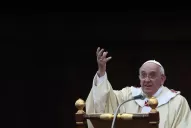 Los santos no son superhombres ni nacieron perfectos