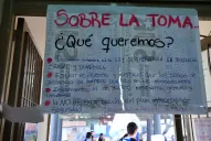 La toma UNT por dentro