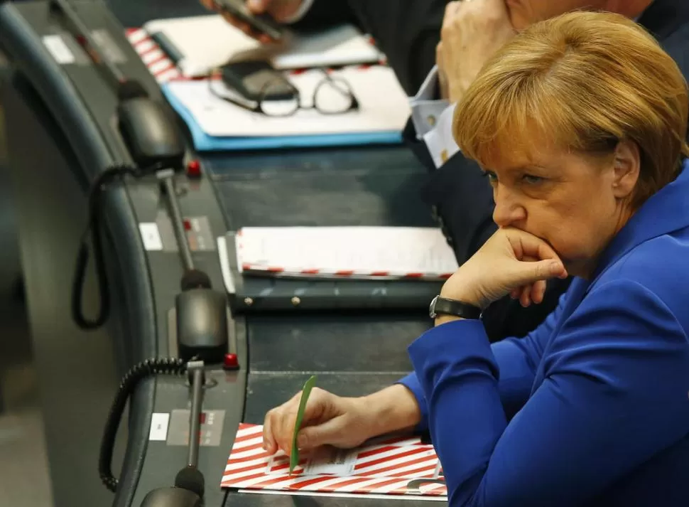 PREOCUPADA. Angela Merkel, canciller alemana, fue víctima de espionaje por parte de las agencias de EEUU. REUTERS