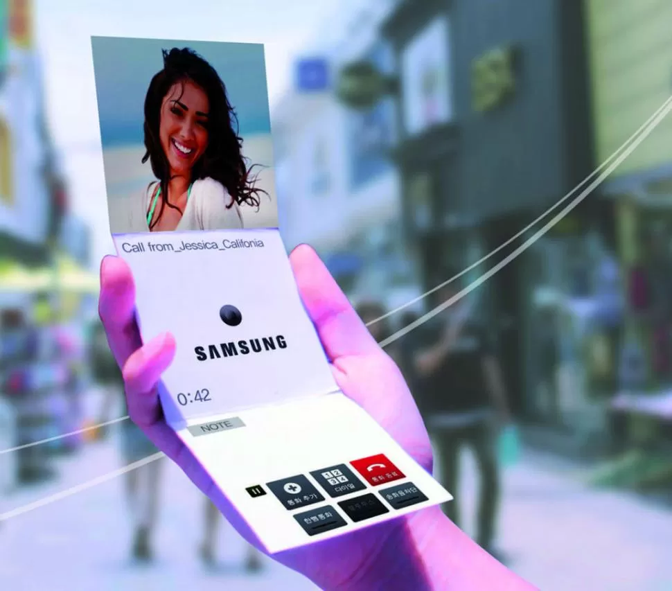 ¿SERÁN ASÍ?. Samsung ha mostrado ayer una serie de posibles conceptos con pantallas flexibles que podrían hacerse realidad en el futuro. 