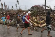 Encuentran a tres argentinos perdidos tras el tifón Haiyan en Filipinas