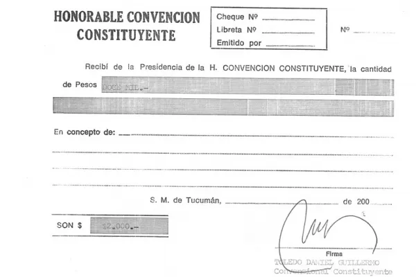 Hay firmas de cinco intendentes actuales en recibos de $ 12.000 de la Convención
