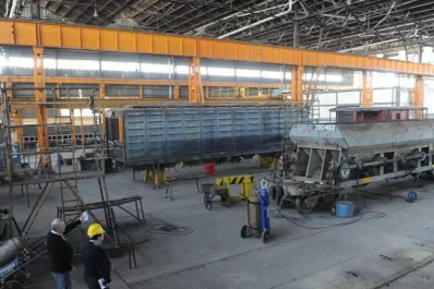 Pucharras debe entender que él no decide en los talleres ferroviarios de Tafí Viejo