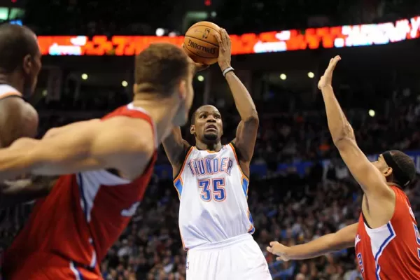 Kevin Durant lideró la revancha de los Thunder ante los Clippers