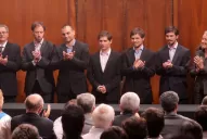 Los funcionarios que acompañan a Kicillof tienen menos de 40 años