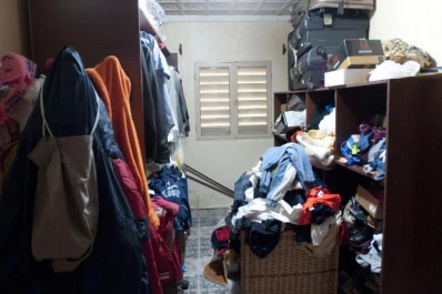 Mantuvo seis horas cautiva a una mujer y a su hijo para robarles, y al irse olvidó su DNI