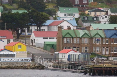 Un fuerte sismo sacudió a las Islas Malvinas