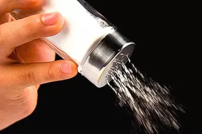 Por ley, los alimentos tendrán que bajar hasta 15% la sal desde 2014