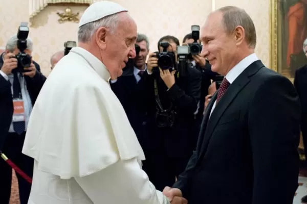 El Papa Francisco y Putin abogan por una salida negociada al conflicto en Siria