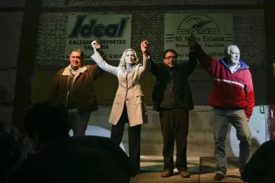 Valdez aún no sabe si asumirá en la Cámara