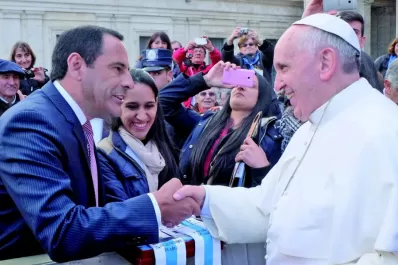 Invitan al Papa a Tucumán