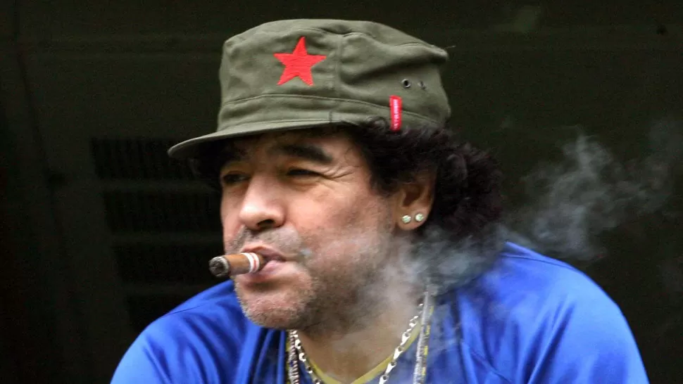 CARACTERIZADO. Maradona podrá usar su atuendo de guerrillero. FOTO TOMADA DE 2047WAYS.BLOGSPOT.COM