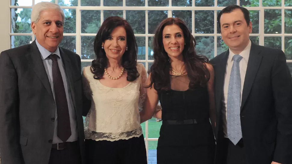 TRIUNFO SÓLIDO. Neder (izquierda), Abdala y Zamora se reunieron con Cristina en Olivos. TELAM