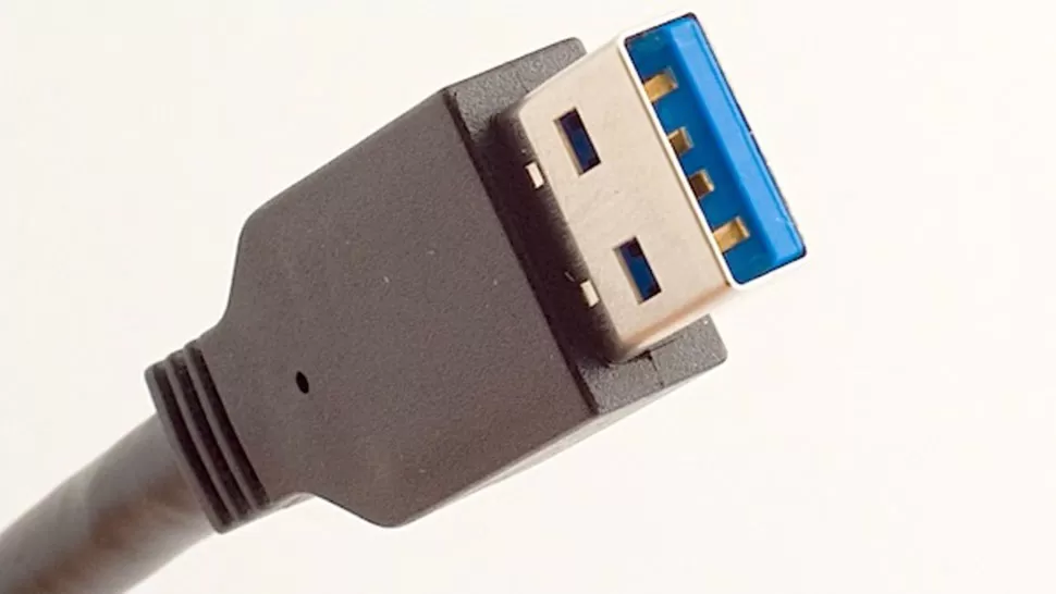 NOVEDAD. Los puertos USB tendrán un sistema reversible que les permitirá conectarse en cualquiera de sus posiciones. FOTO TOMADA DE MASHABLE.COM