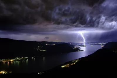 Una de estas puede ser la mejor foto de naturaleza de 2013