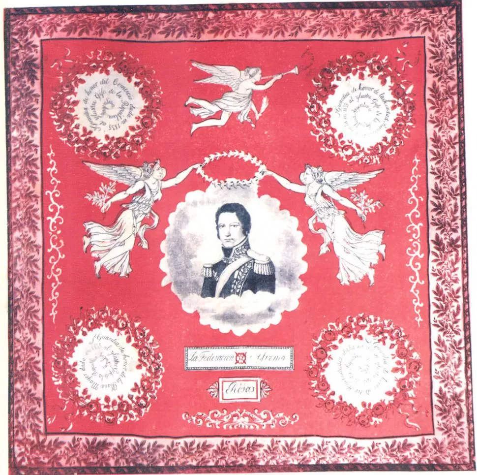 JUAN MANUEL DE ROSAS. Pañuelo de seda colorada con bordados de la época del dictador, que lleva su efigie al centro la gaceta / archivo