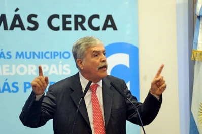 De Vido: Se irán viendo reducciones a los subsidios