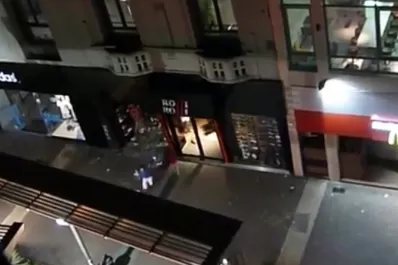 Con parte de la Policía autoacuartelada, hubo 12 saqueos en Mar del Plata