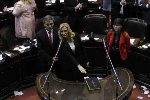 El futuro de Elías ya generó un culebrón