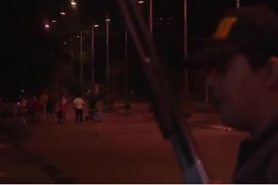 Seguridad privada defiende a tiros los negocios