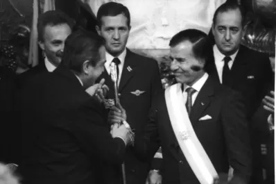 Cinco presidentes elegidos por el pueblo gobernaron en las tres décadas democráticas