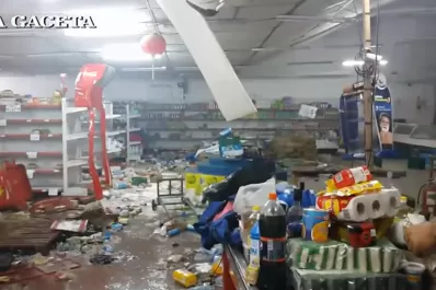 El supermercado de Wan fue arrasado en Villa Luján