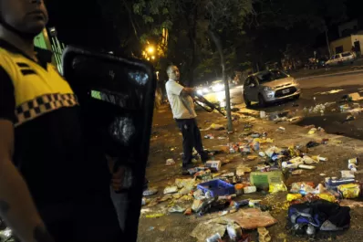 Suman 10 muertos por los saqueos en todo el país