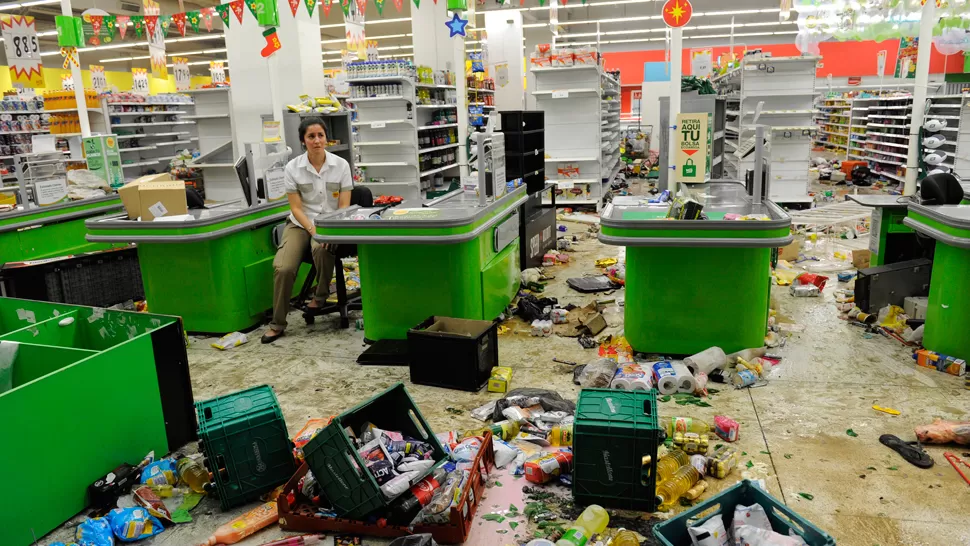 DESBASTADOR. Así quedó el supermercado Vea de Gobernador del Campo tras el ataque. LA GACETA / FOTO DE JUAN PABLO SÁNCHEZ NOLI