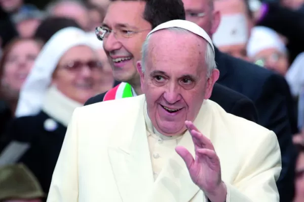 El papa Francisco se impuso en Facebook