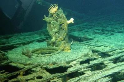 Hallan en Hawai un portaaviones submarino japonés