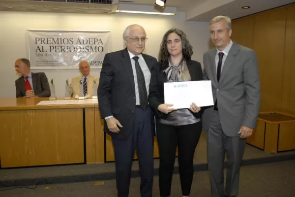 Dos periodistas de la gaceta recibieron premios de Adepa