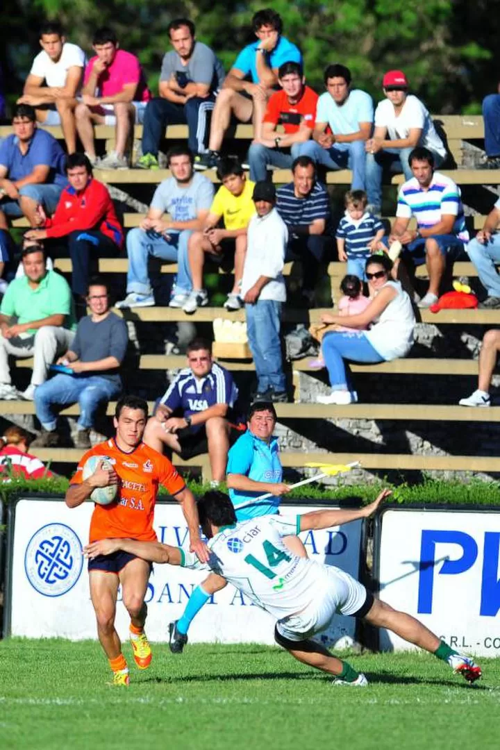 EXPLOSIÓN. Augusto López viene de ser figura en la final del Argentino. “Esta es la oportunidad. Hemos mejorado mucho en los últimos tres años”, destacó el wing. 