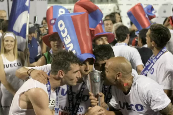 Torrico y Piatti, en el podio