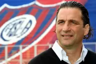 Pizzi se fue de San Lorenzo y está a un paso del Valencia