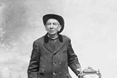 El cura Brochero y Ceferino namuncura