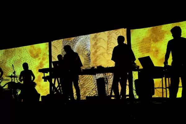 “Todos saben que se hacen fiestas privadas en la UNT”