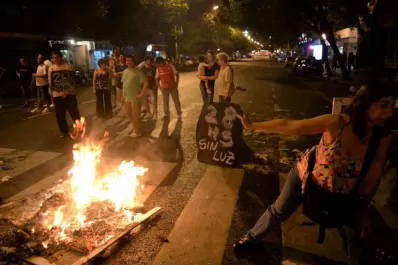 De Vido: Les pido a la gente que confíe en nosotros