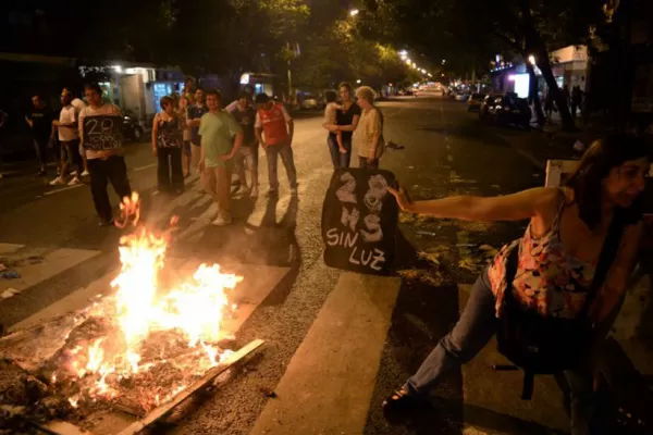 De Vido: Les pido a la gente que confíe en nosotros