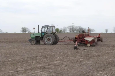 Arrancó la siembra, pero hay que tener cautela