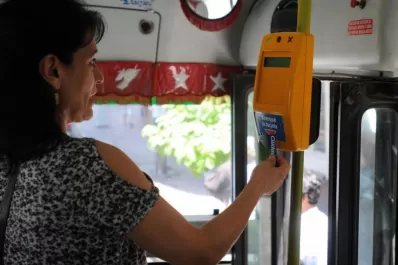 Tras un cuarto de siglo, el cospel tiene los días contados en la ciudad