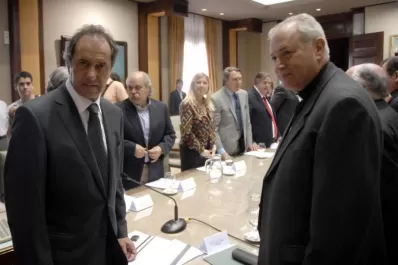 Scioli redujo a Massa a comentarista de situaciones