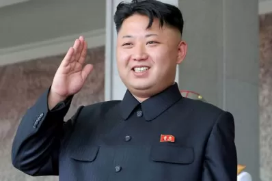 El líder de Corea del Norte mató a su tío en una jaula con perros hambrientos