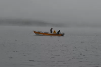 Encontraron sin vida al joven perdido en el dique de El Mollar