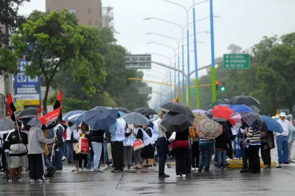 Esperarán hasta el lunes otra oferta del PE