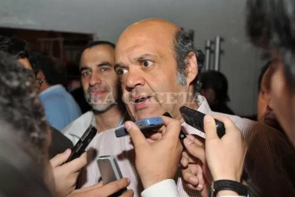 Saab se reunió con referentes de fuerzas estudiantiles y les pidió unidad