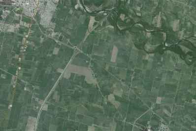 Un herido dejó el choque frontal entre un auto y una moto