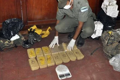 Gendarmería secuestró 14 kilos de cocaína en Salta