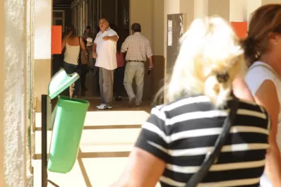 Una “Gardelito” enfrentó a Ángel “El Mono” Ale