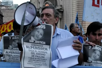 La marcha por Paulina se agrandó después de las amenazas a Lebbos